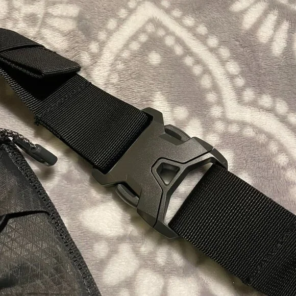 The North Face Lumbnical Small Lumbar Fanny Pack Black/Asphalt Gray, NWOT - Picture 7 of 8